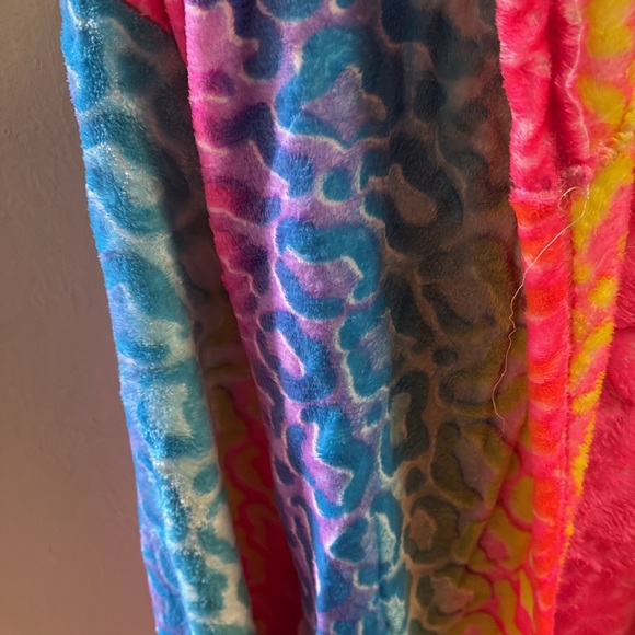 NWT em & alfie robe with hood and pockets “OVER IT.” - Picture 2 of 10